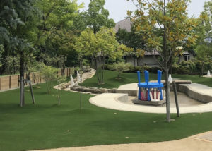 「つぶれにくいリアル人工芝」販売・施工店募集のイメージ