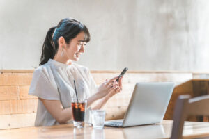 副業で代理店ビジネスは本当に成立する？のイメージ