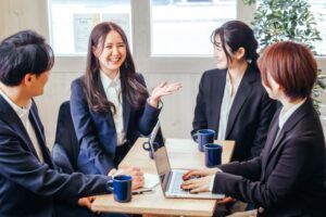 売上が伸びない会社に共通する3つの特徴のイメージ