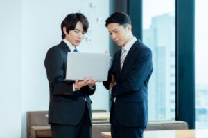 ストック型商材とは？継続的な収益を生む仕組みと代理店ビジネスでの活用法のイメージ