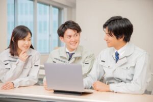 アップセルとは？クロスセルとの違いや代理店ビジネスで顧客単価を上げる実践的な活用法を解説のイメージ