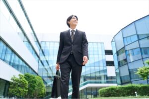 ストックビジネスとは？代理店が継続収益で安定した売上の柱をつくる仕組み・メリット・おすすめ商材の選び方を徹底解説のイメージ